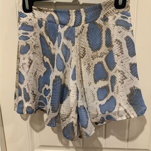 The Pants store flowy shorts